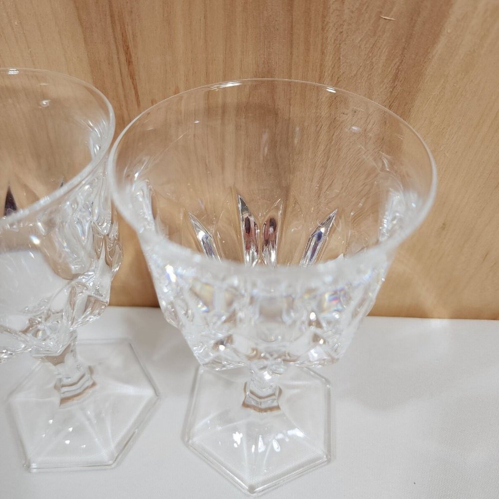 2) Chaumont Crystal Wine Goblets Cristal D'Arques Durand 5.5" spiky linear cuts - Picture 3 of 9